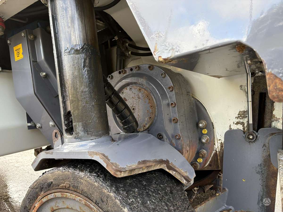 Wirtgen W50DC, kelių tiesimo mašinos
