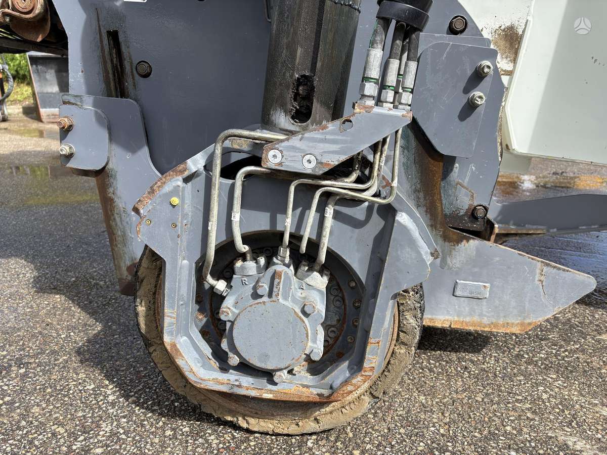 Wirtgen W50DC, kelių tiesimo mašinos