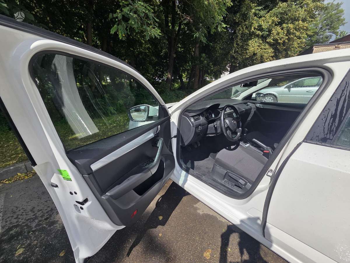 Skoda Octavia, 2.0 l., Седан