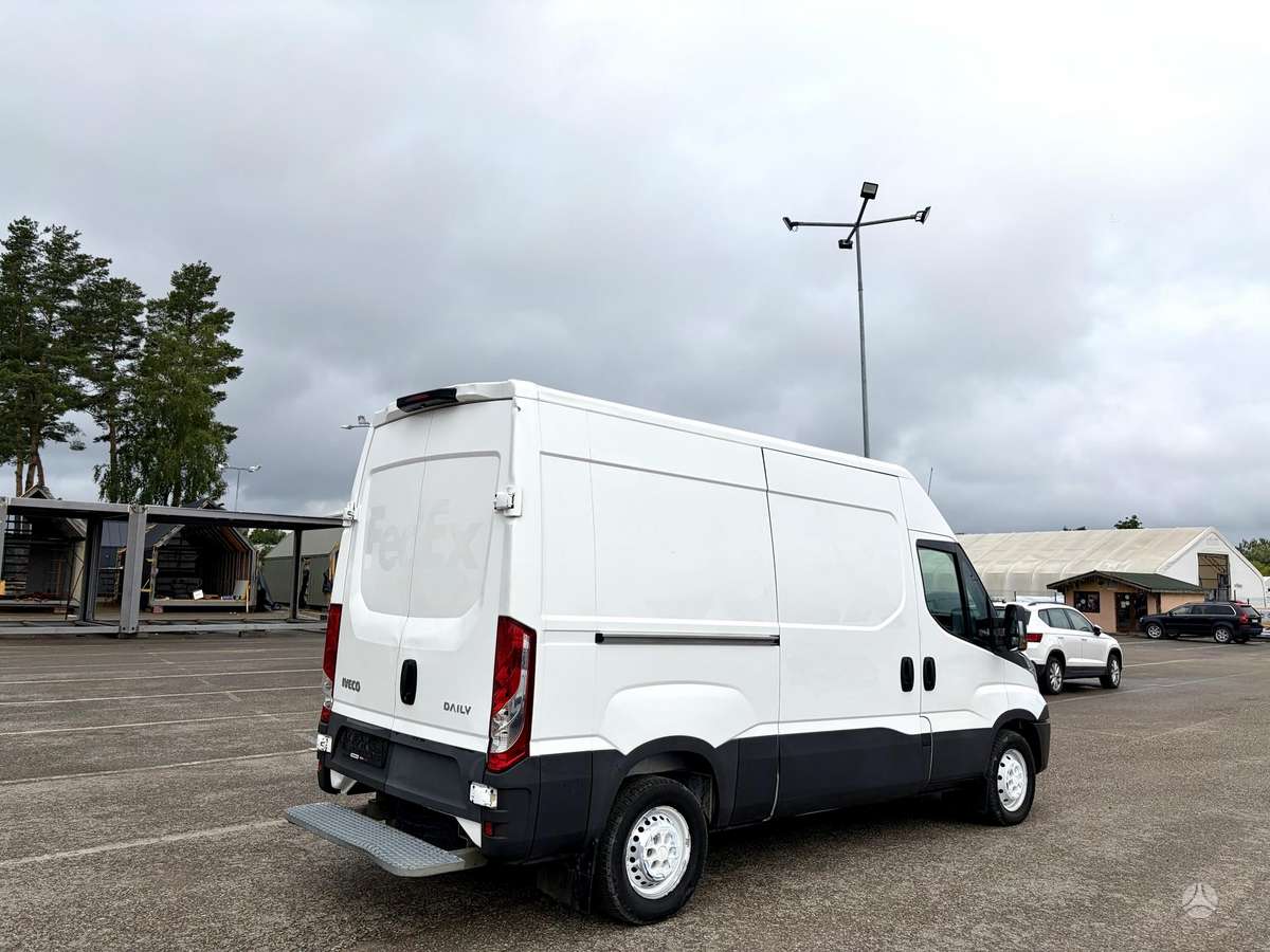 Iveco Daily, 2.3 l., cargo van