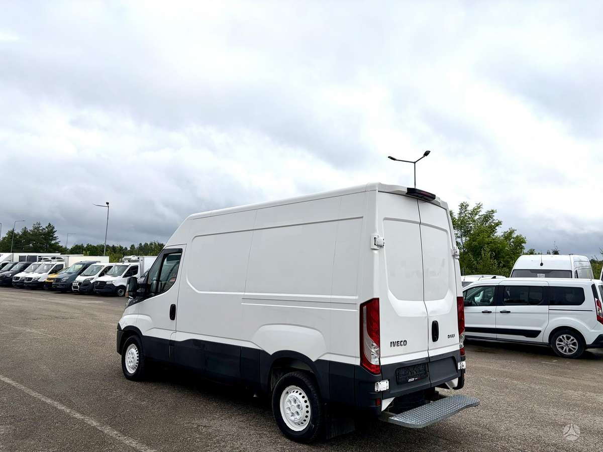 Iveco Daily, 2.3 l., cargo van