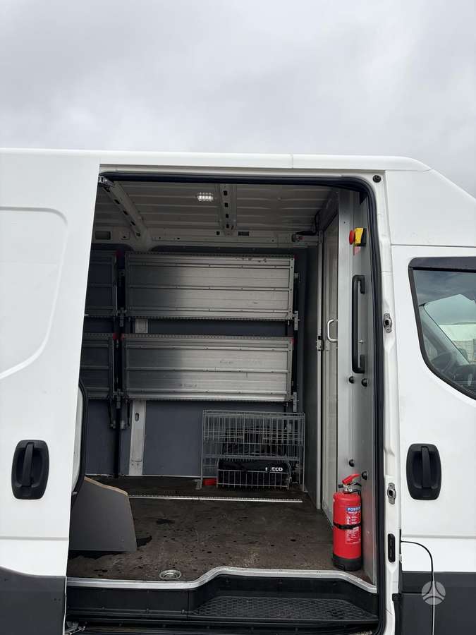 Iveco Daily, 2.3 l., cargo van