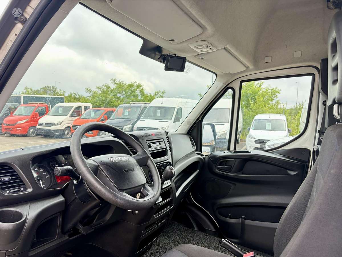 Iveco Daily, 2.3 l., cargo van