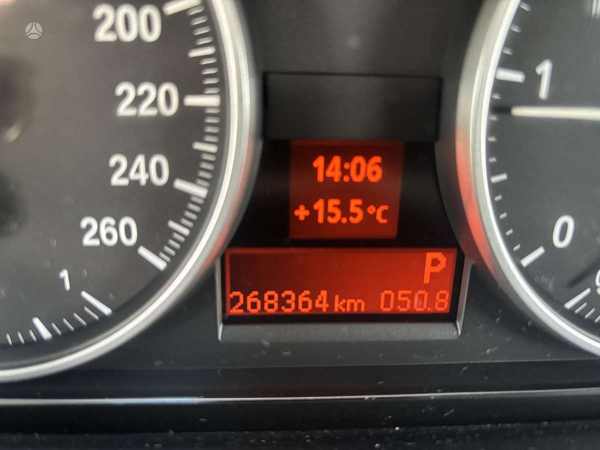 BMW 318, 2.0 l., wagon