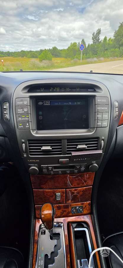 Lexus LS 430, 4.3 l., Седан