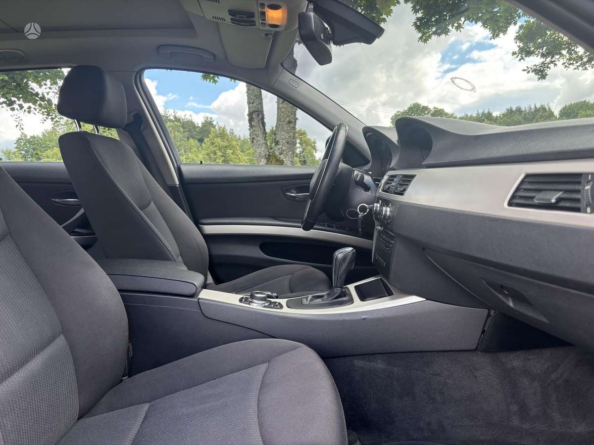 BMW 318, 2.0 l., Универсал