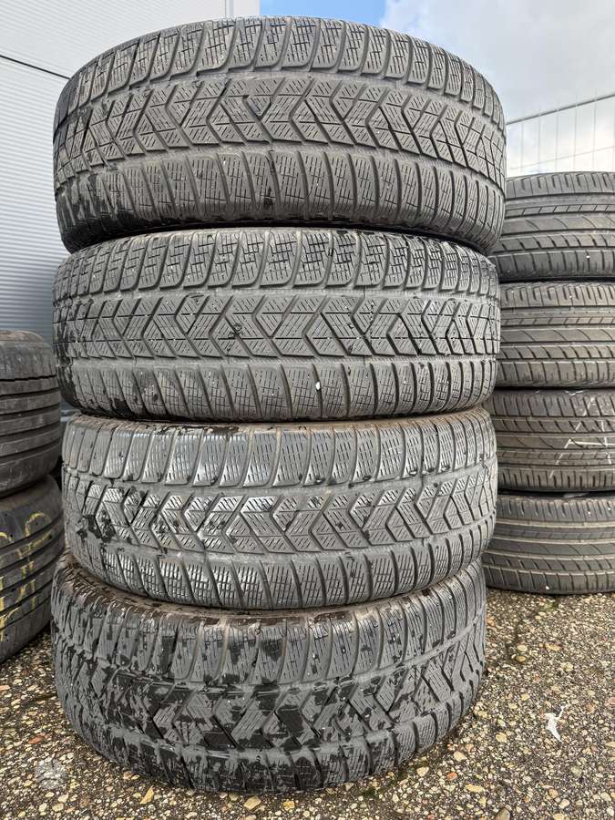 Pirelli Scorpion, žieminės 235/65 R17