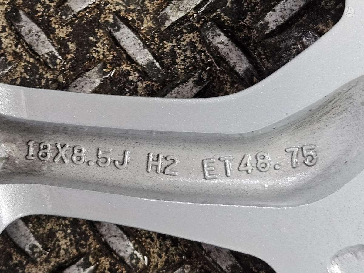 Dodge 68654867AA, light alloy, R18
