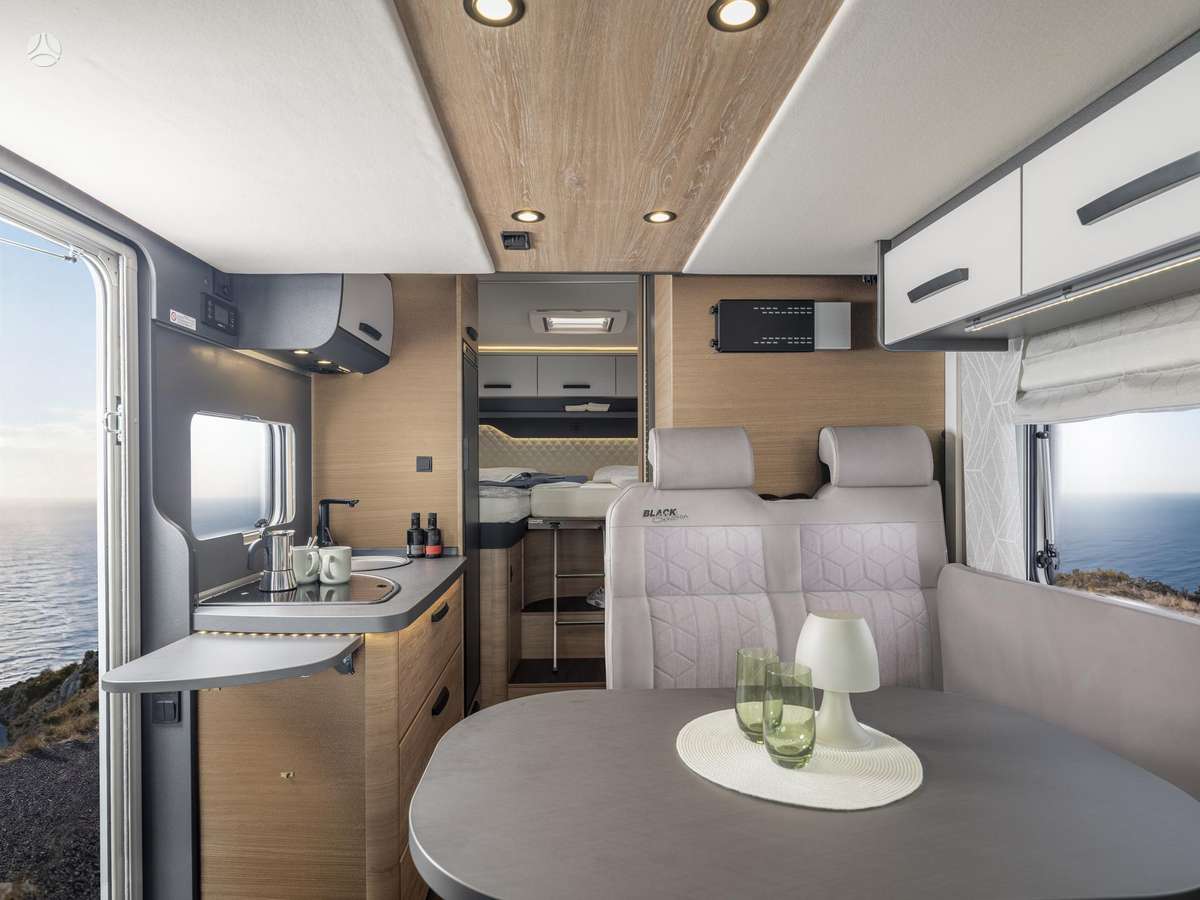 Knaus L!VE WAVE 650 MEG BLACK SELECT, campers