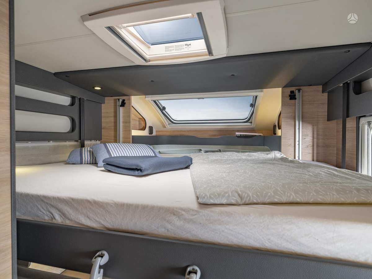 Knaus L!VE WAVE 650 MEG BLACK SELECT, campers