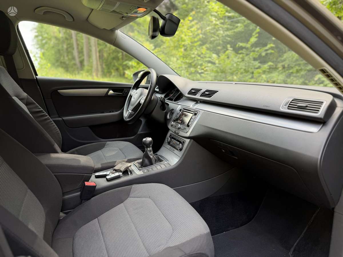 Volkswagen Passat, 2.0 l., Универсал
