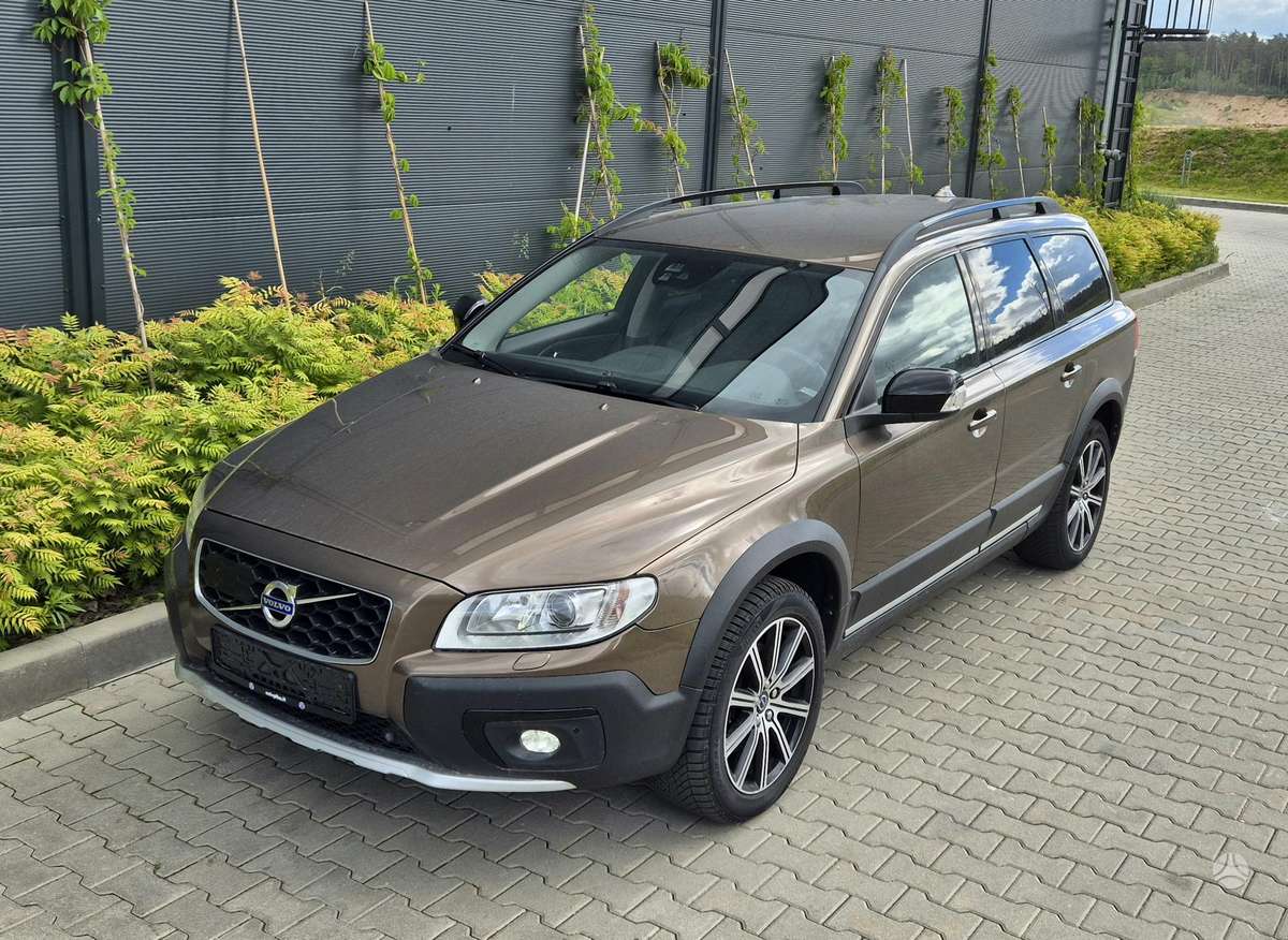 Volvo XC70, 2.0 l., Универсал