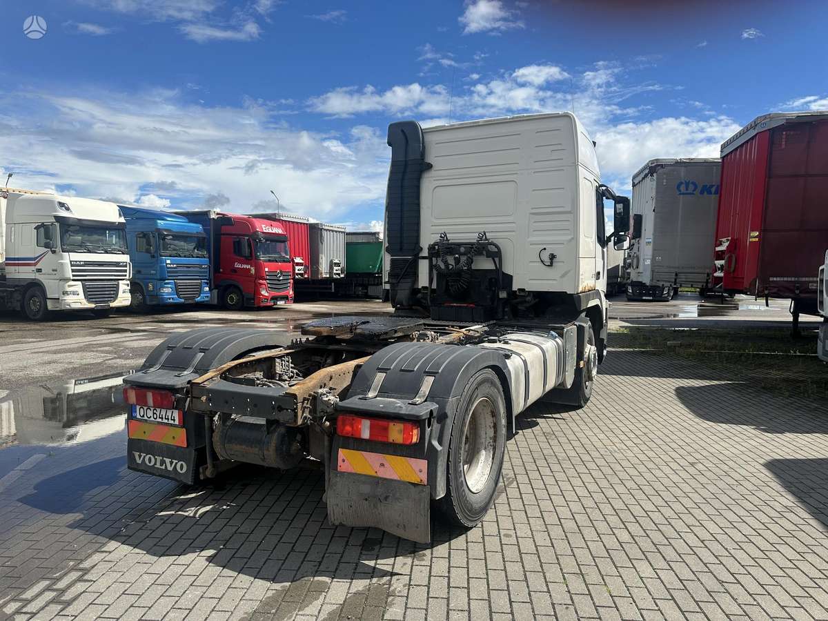 Volvo FM 370 orginal 385000km !!, single sleeper