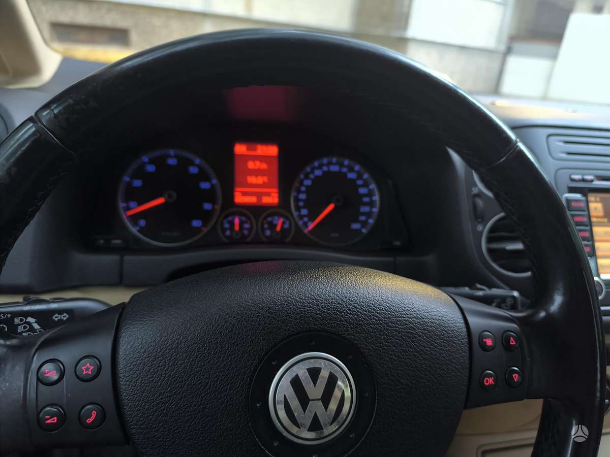 Volkswagen Golf Plus - 7