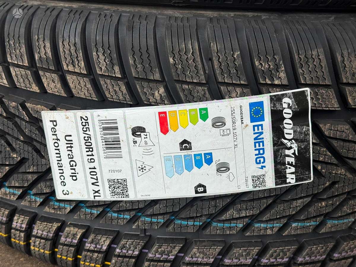Goodyear ULTRAGRIP PERF. 3 | 2026, winter 255/50 R19