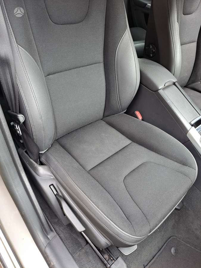 Volvo S60, 1.6 l., Седан