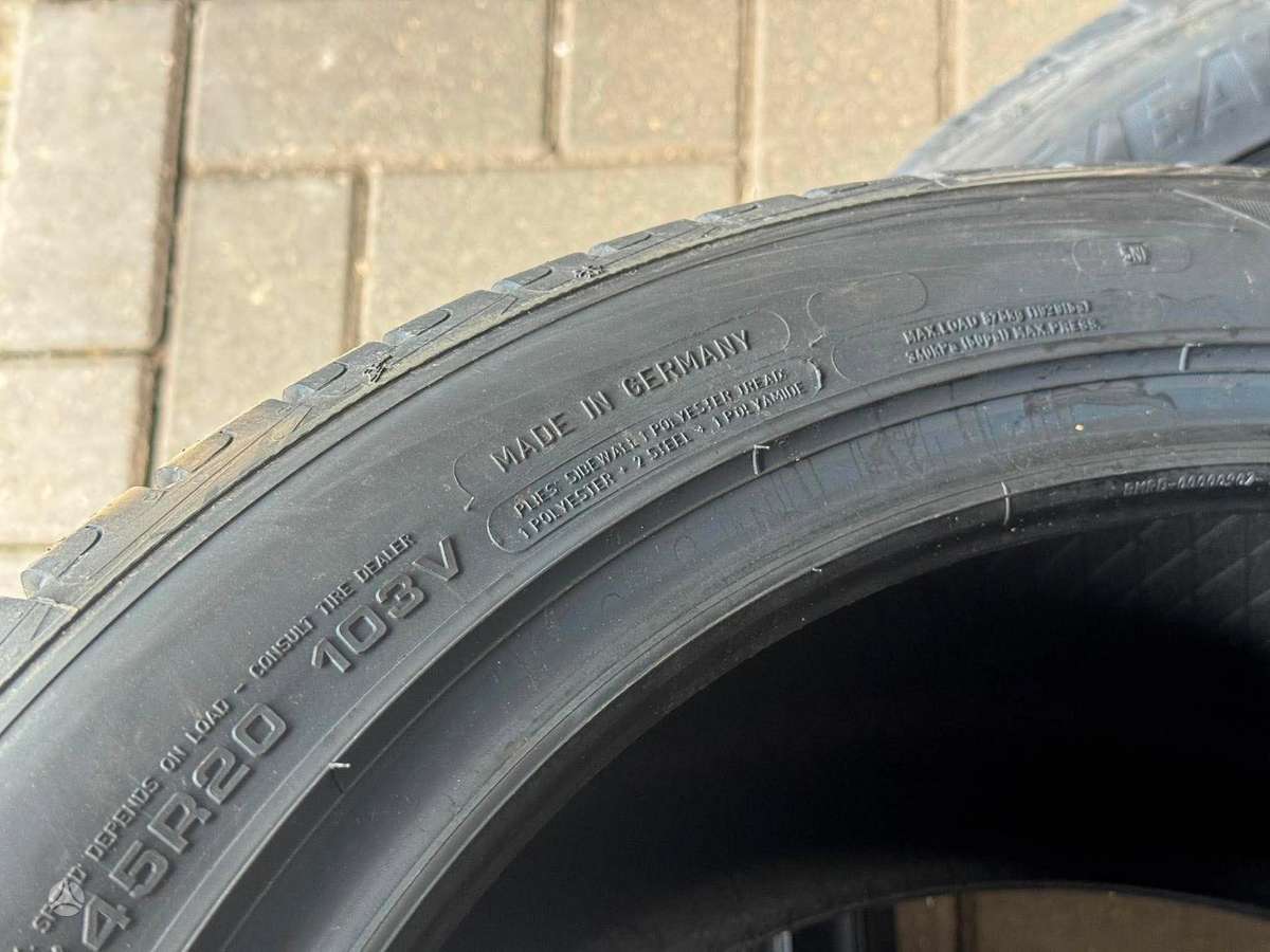 Goodyear ULTRAGRIP PERF. NF0 | 2026, winter 245/45 R20