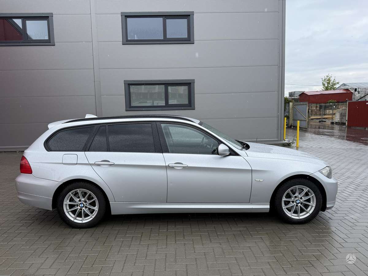 BMW 320, 2.0 l., universalas