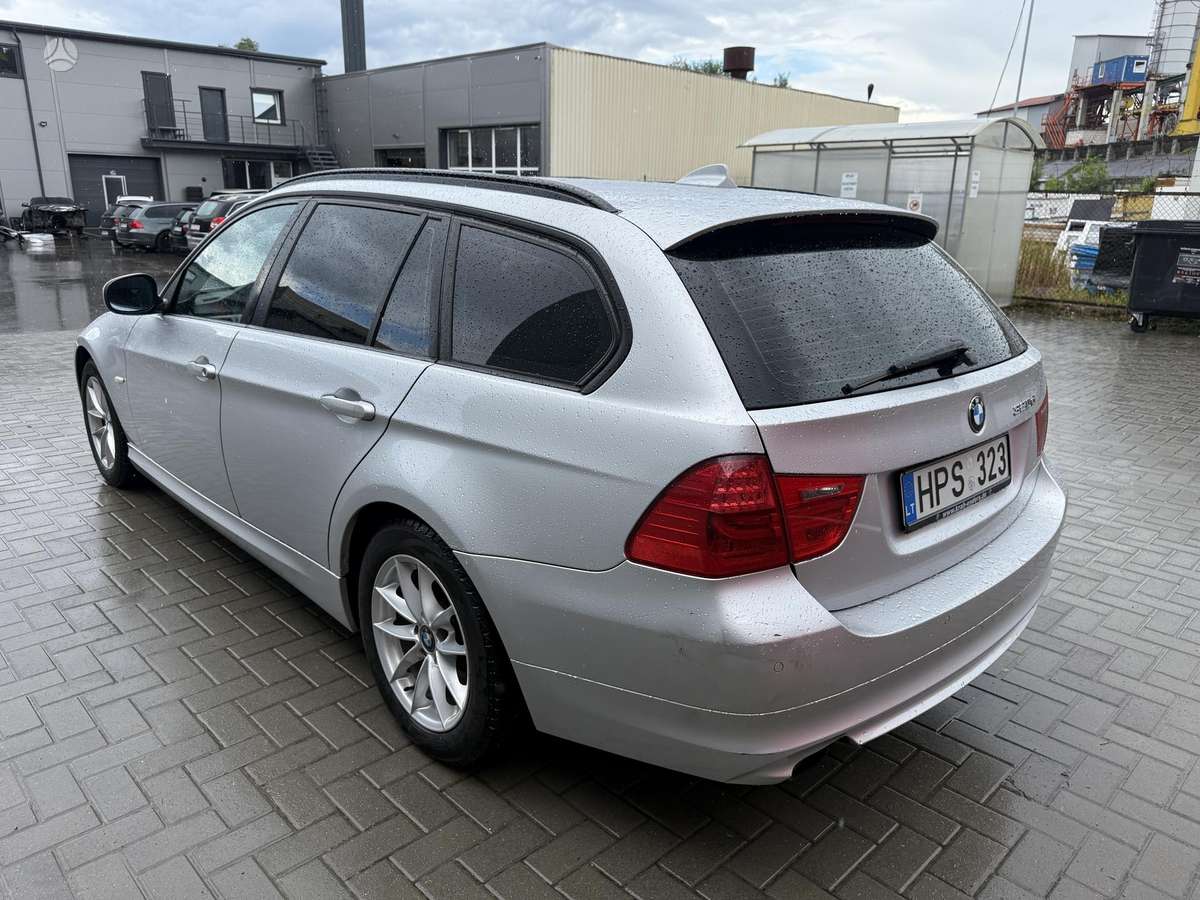 BMW 320, 2.0 l., wagon