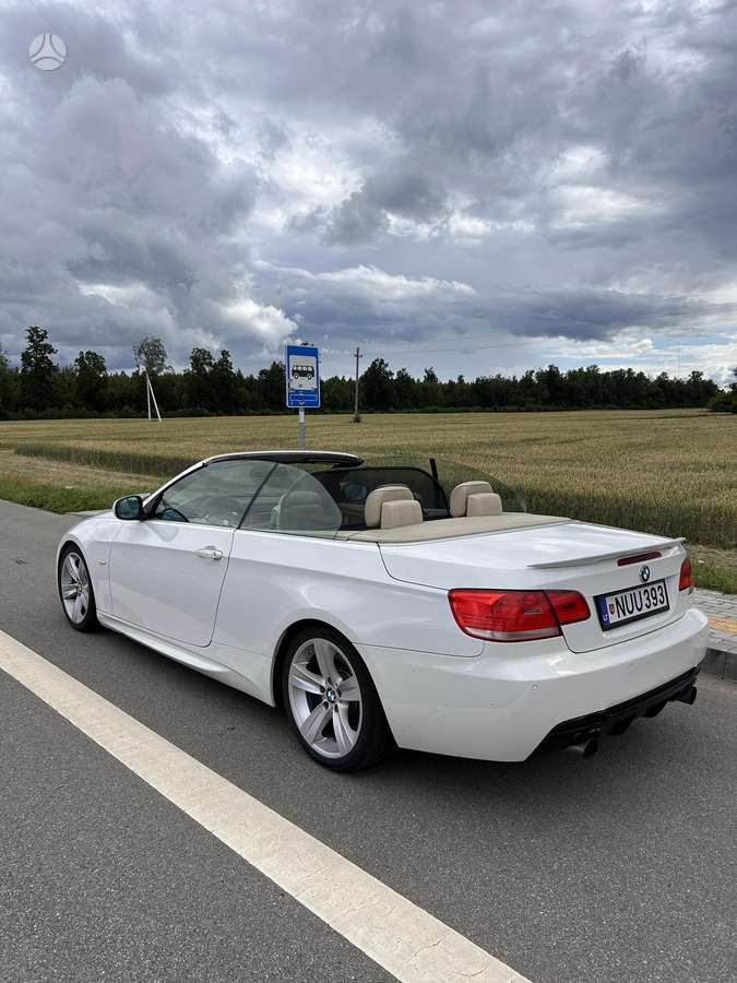 BMW 335, 3.0 l., convertible
