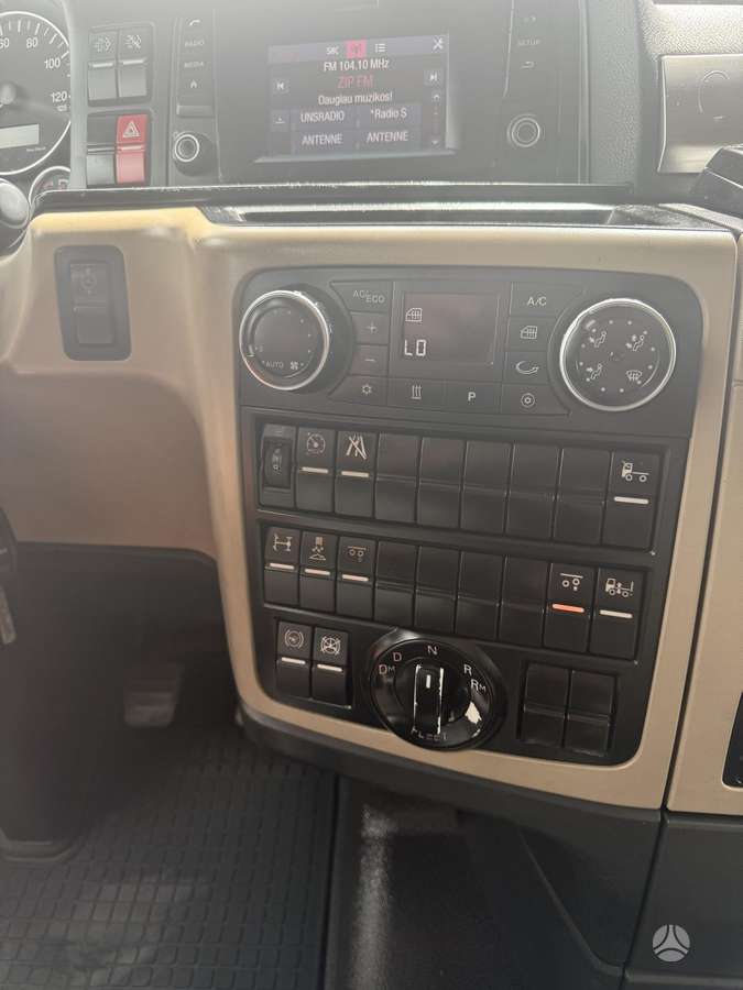 MAN TGX 26.500, автовозы