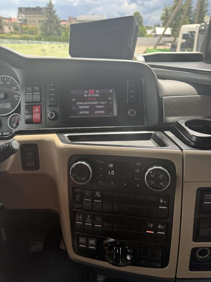 MAN TGX 26.500, автовозы