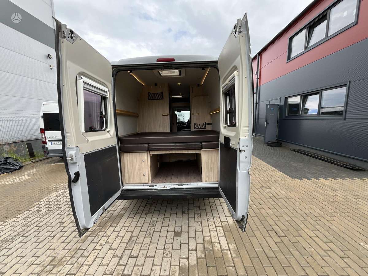 Weinsberg Carabus 600, campers