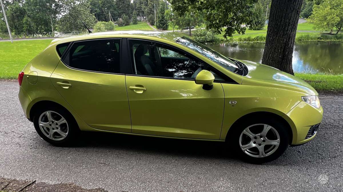SEAT Ibiza - 4