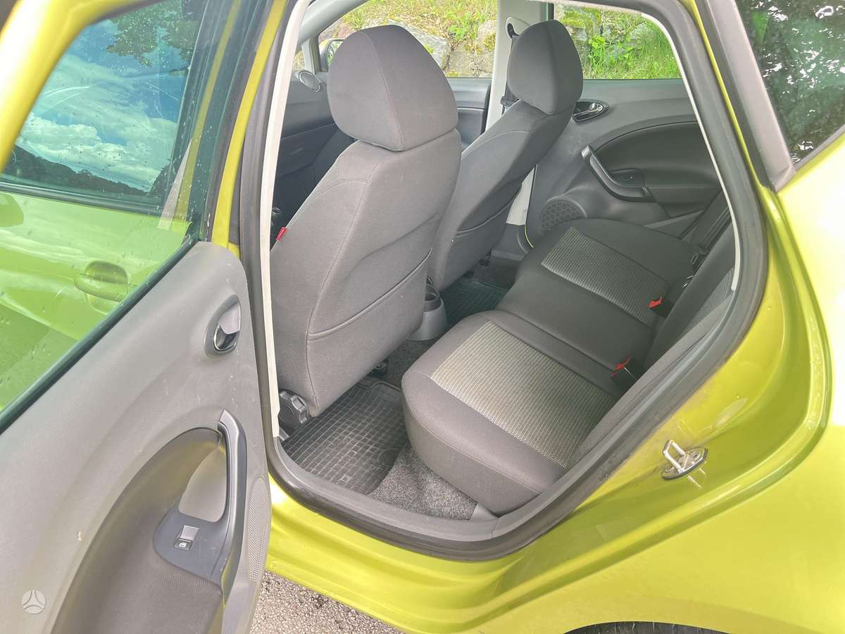 SEAT Ibiza - 8