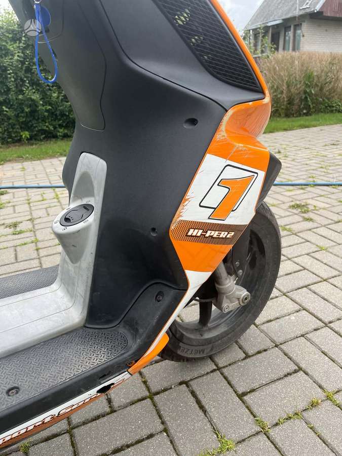 Piaggio NRG 49cc, scooters / mopeds
