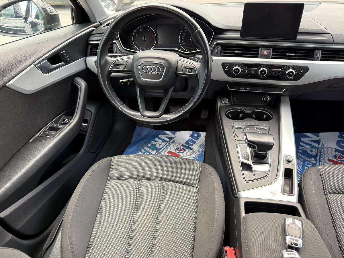 Audi A4, 2.0 l., sedanas