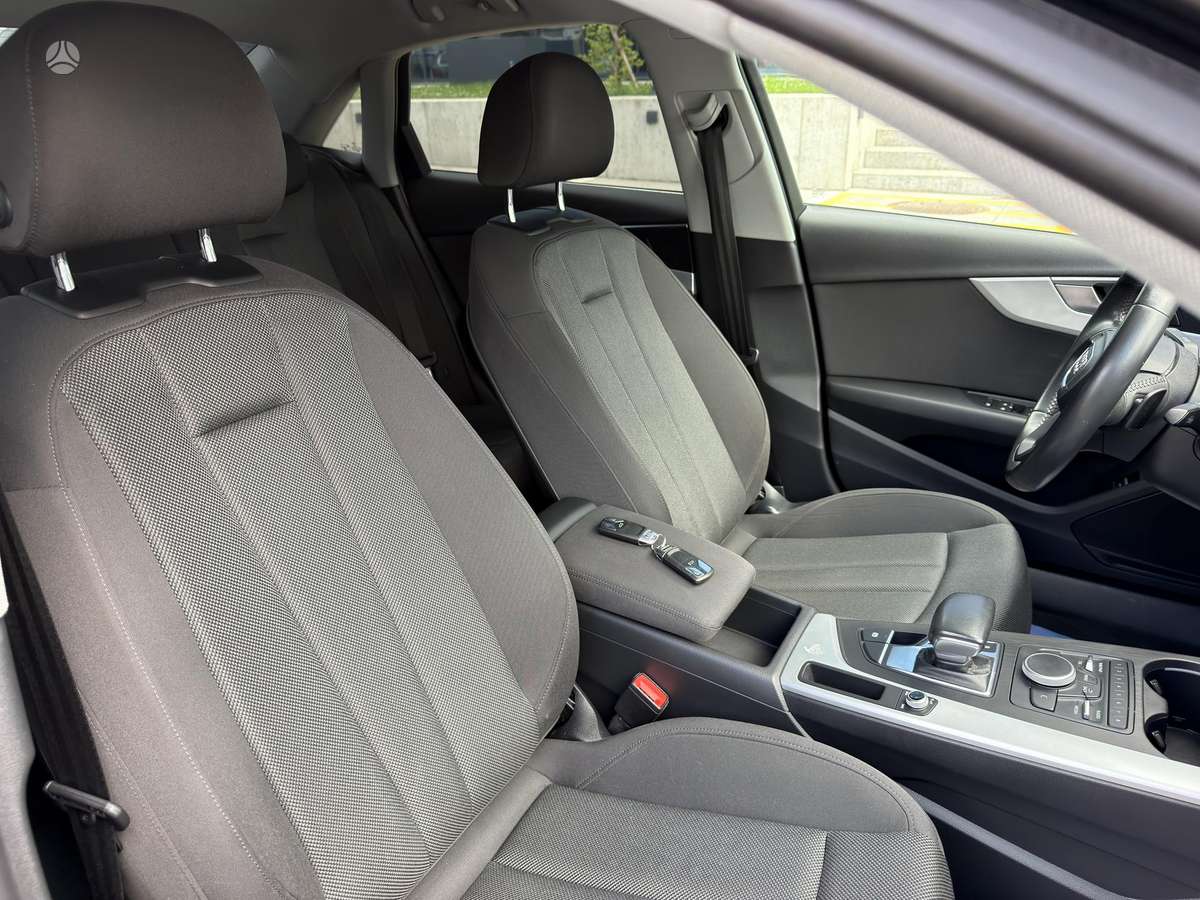 Audi A4, 2.0 l., sedanas