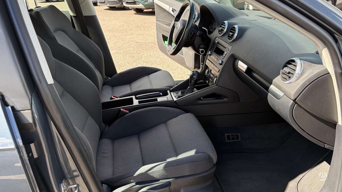 Audi A3, 1.4 l., hatchback