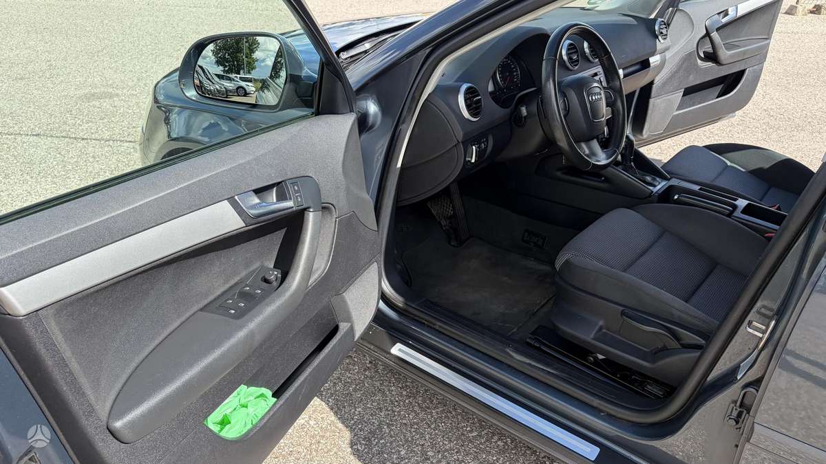 Audi A3, 1.4 l., hatchback