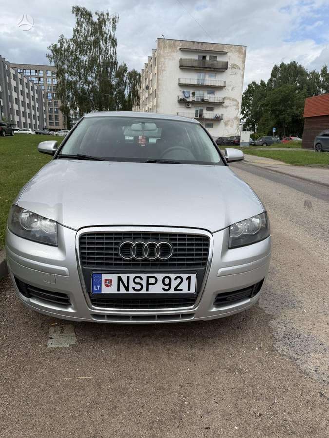 Audi A3, 1.6 l., hatchback