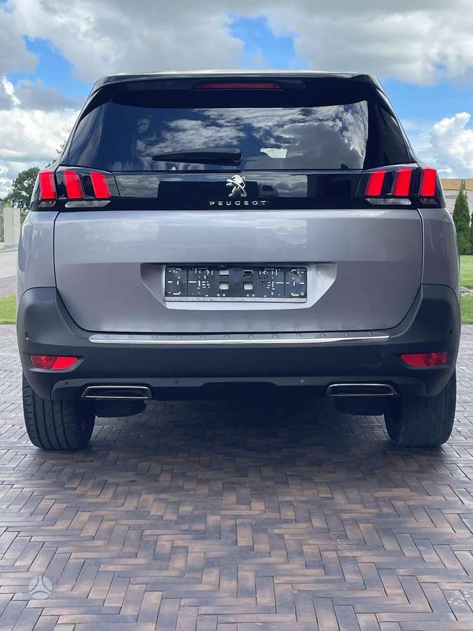 Peugeot 5008 - 4
