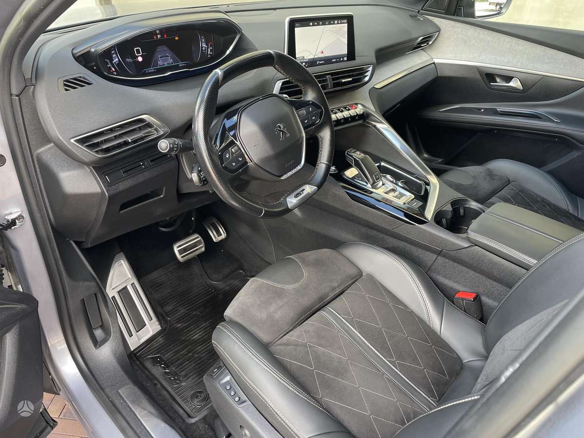 Peugeot 5008 - 10