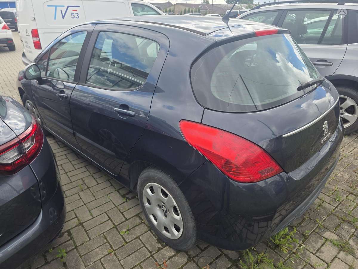 Peugeot 308, 1.6 l., hatchback