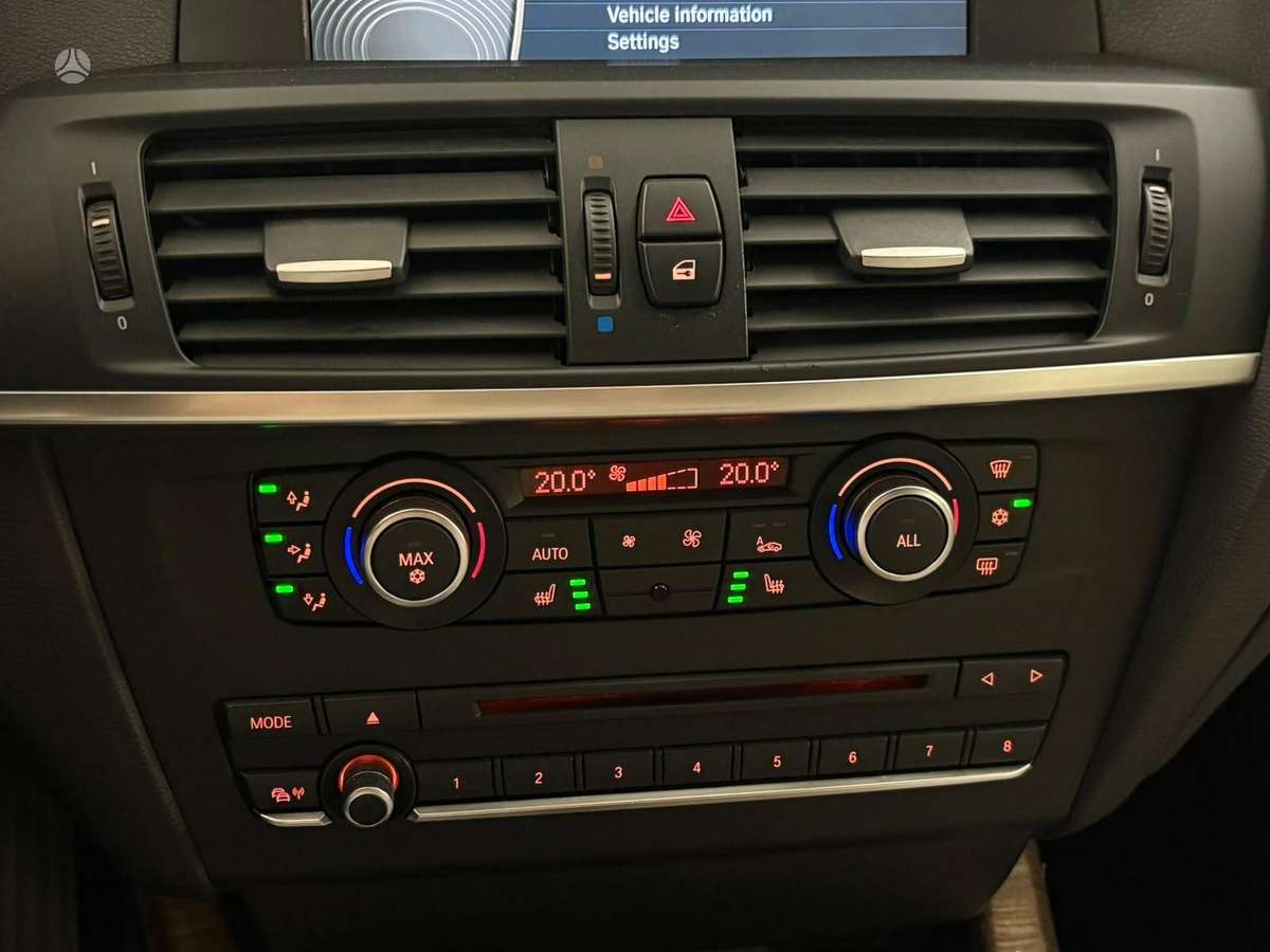 BMW X3, 2.0 l., Внедорожник / Кроссовер