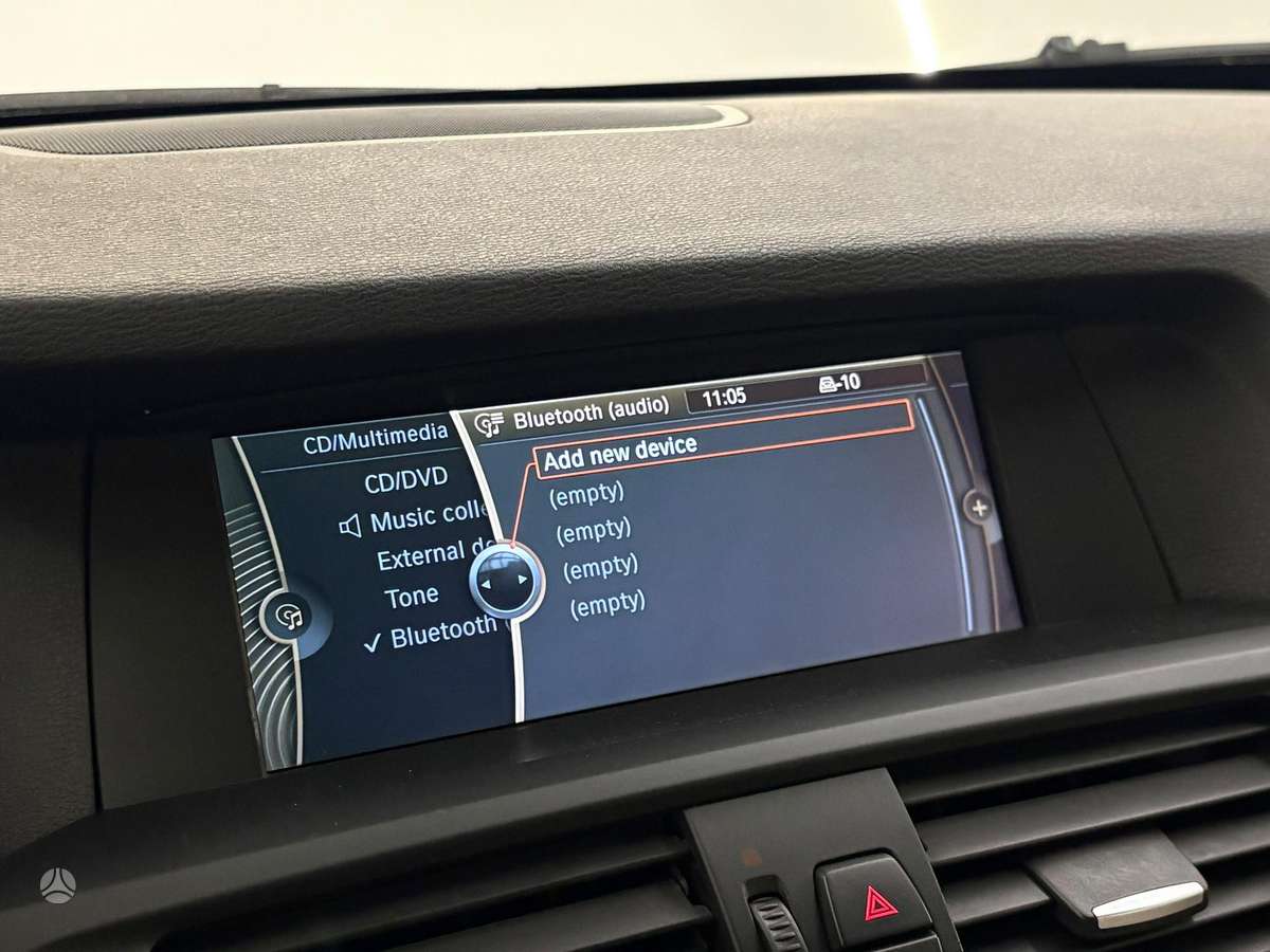 BMW X3, 2.0 l., off-road / crossover