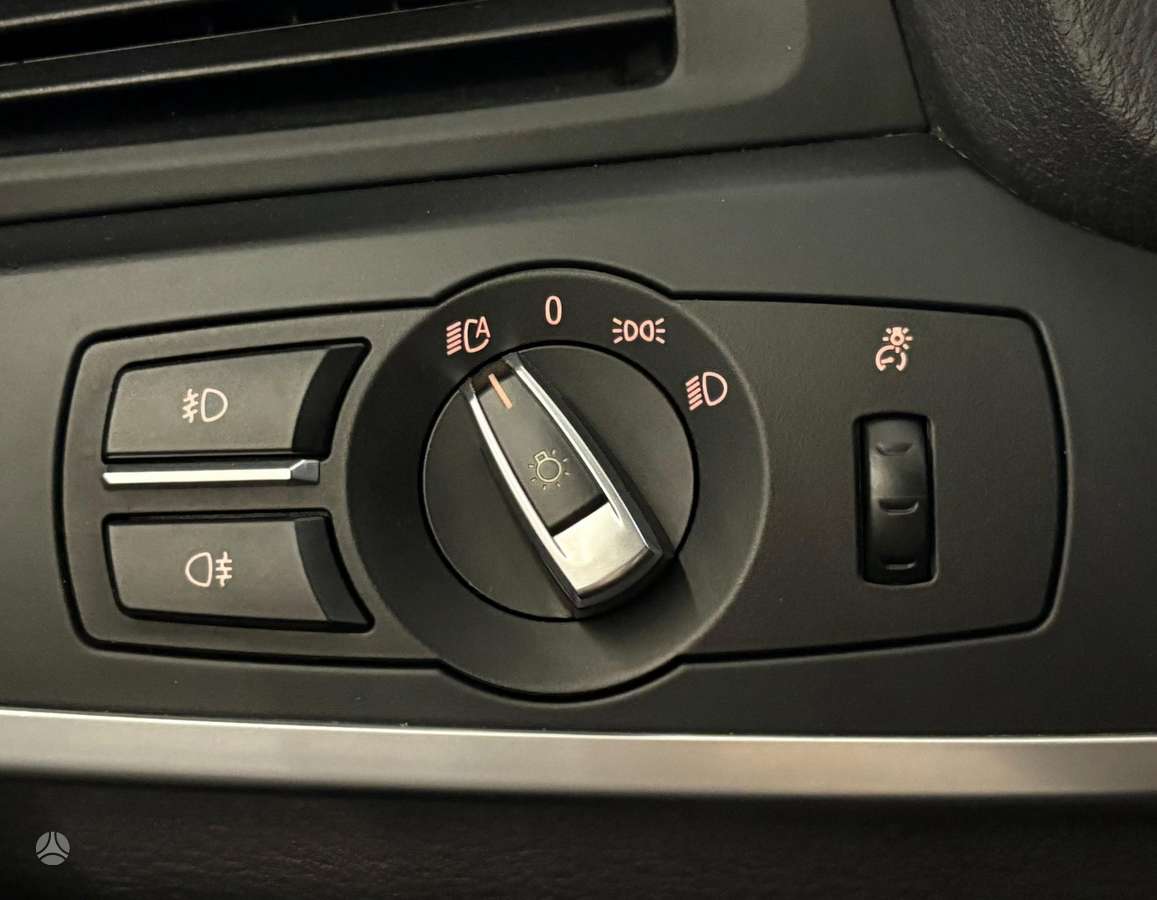 BMW X3, 2.0 l., Внедорожник / Кроссовер