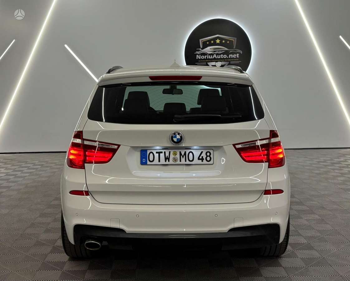 BMW X3, 2.0 l., off-road / crossover
