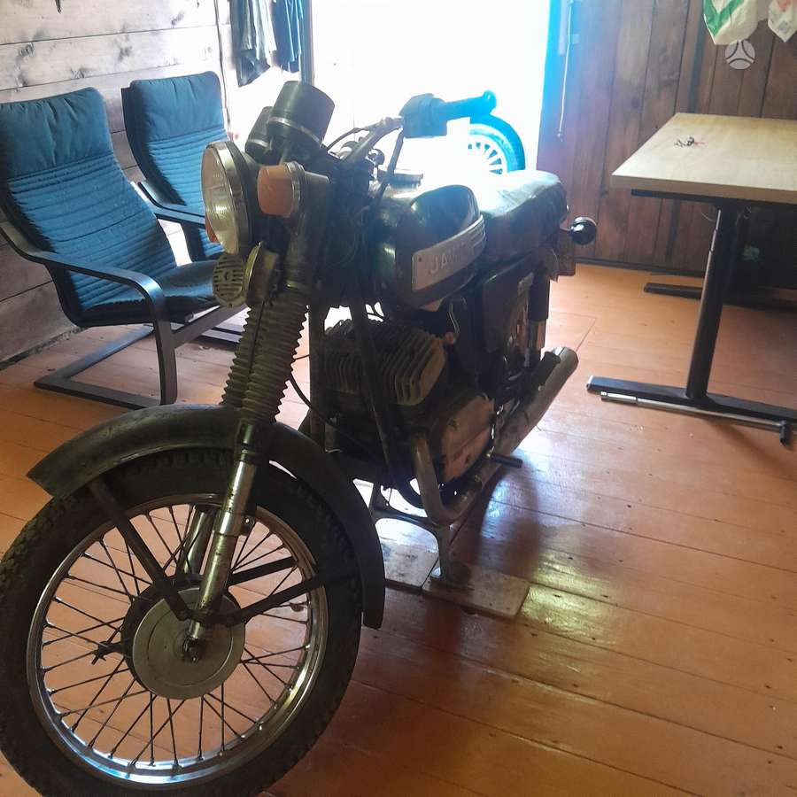 Jawa 350, street / classic