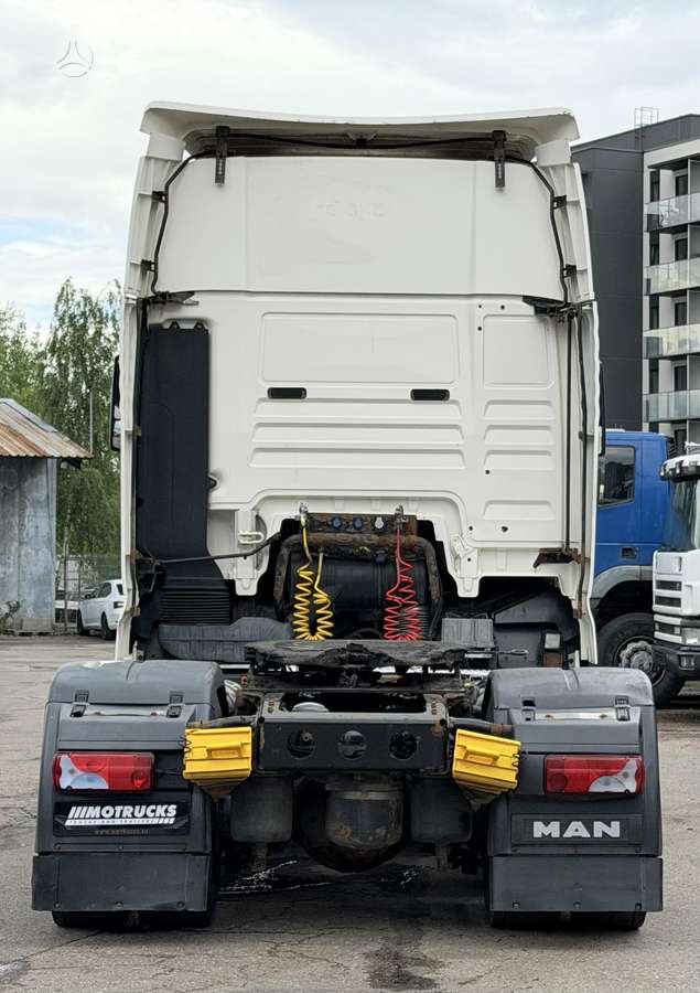 MAN TGX 18.440, double sleeper