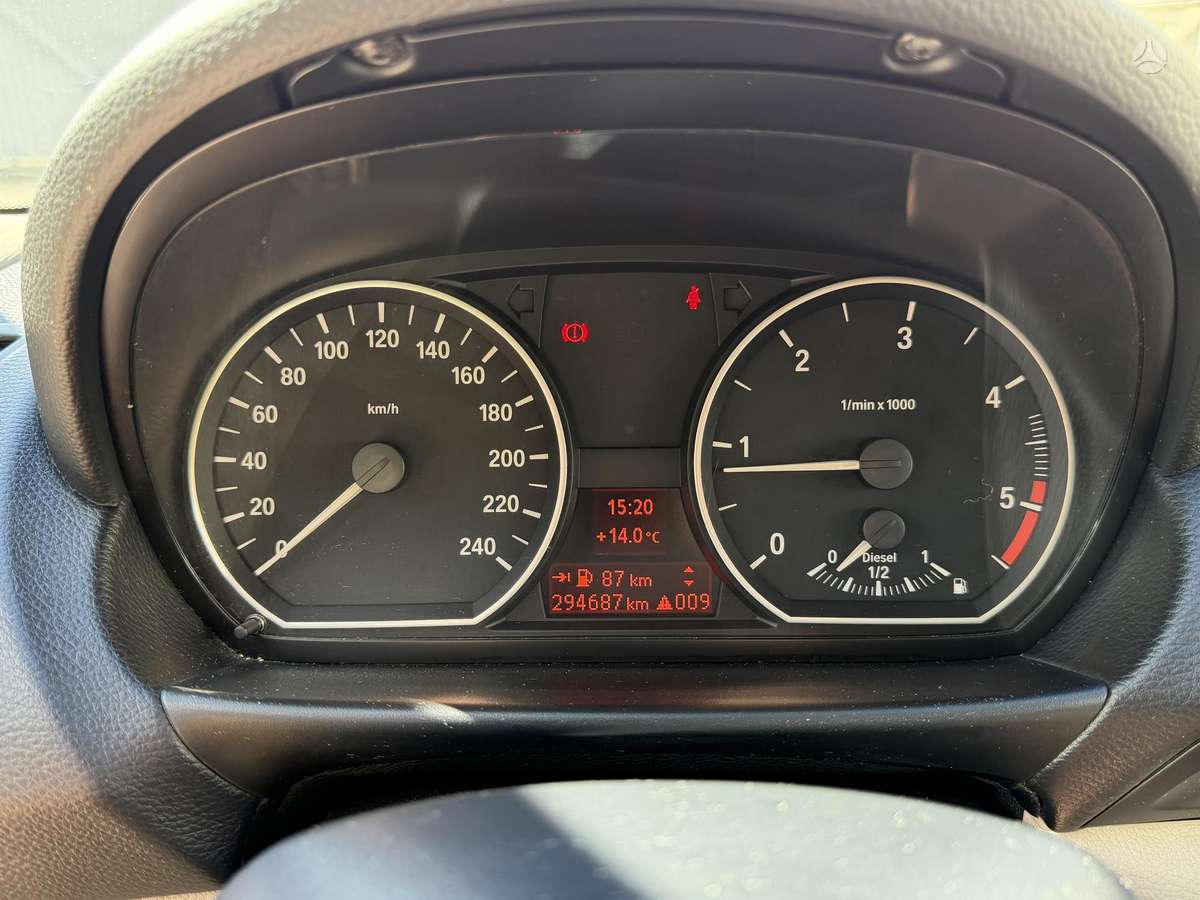 BMW 118, 2.0 l., Хэтчбек