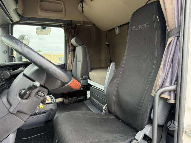 Scania R450, double sleeper