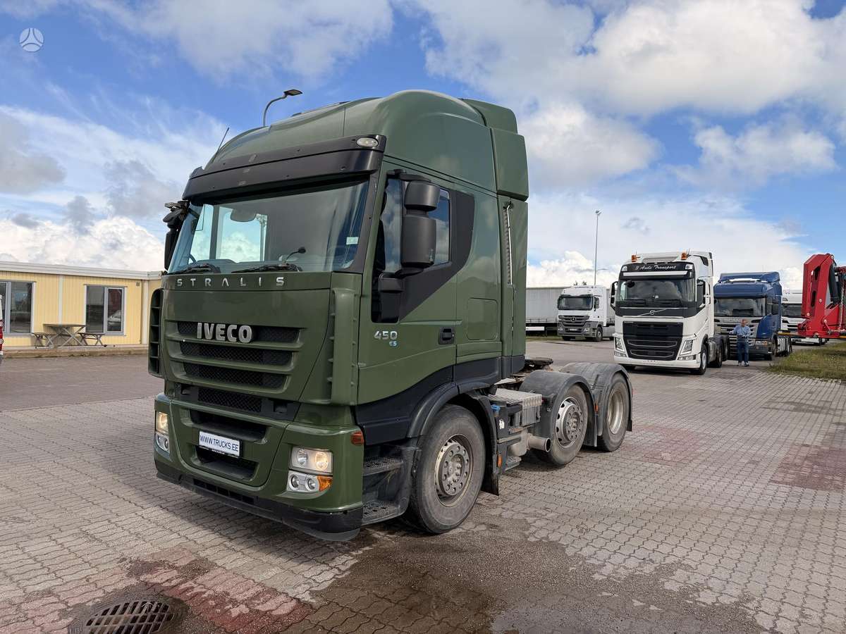Iveco Stralis, 2 miegamosios vietos