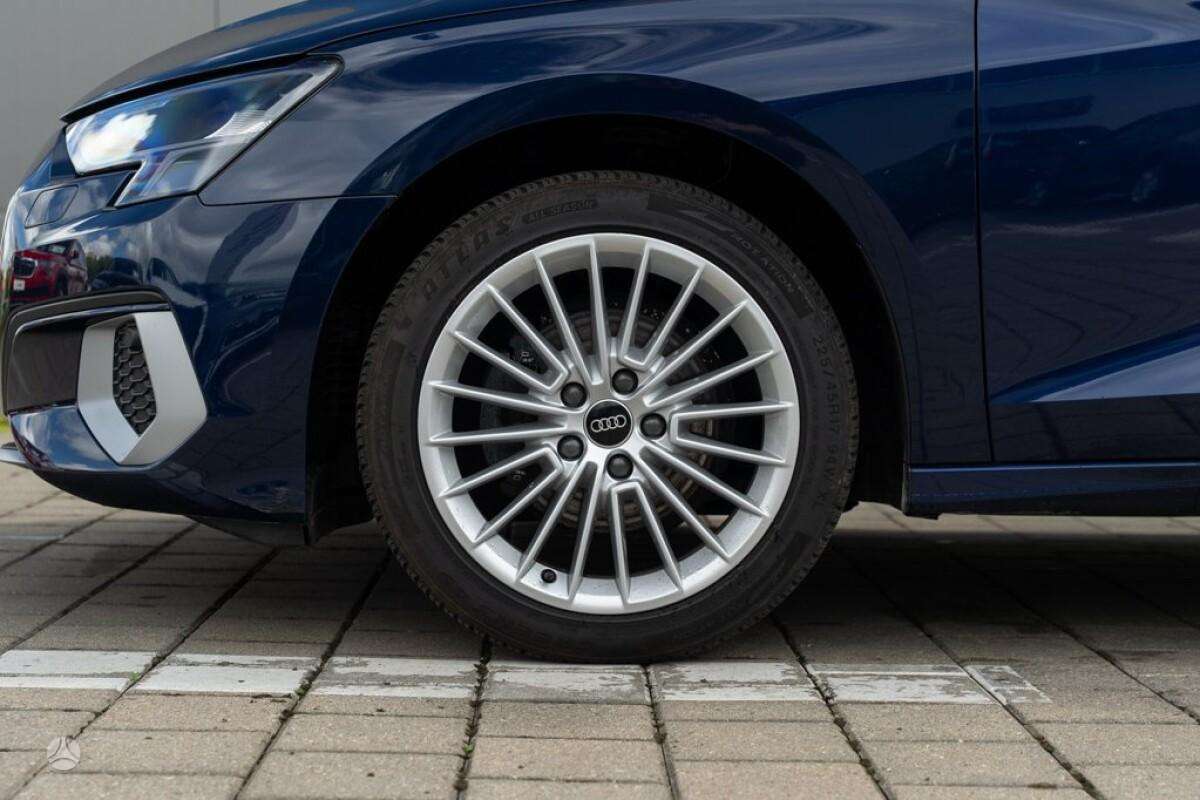 Audi A3, 2.0 l., sedanas