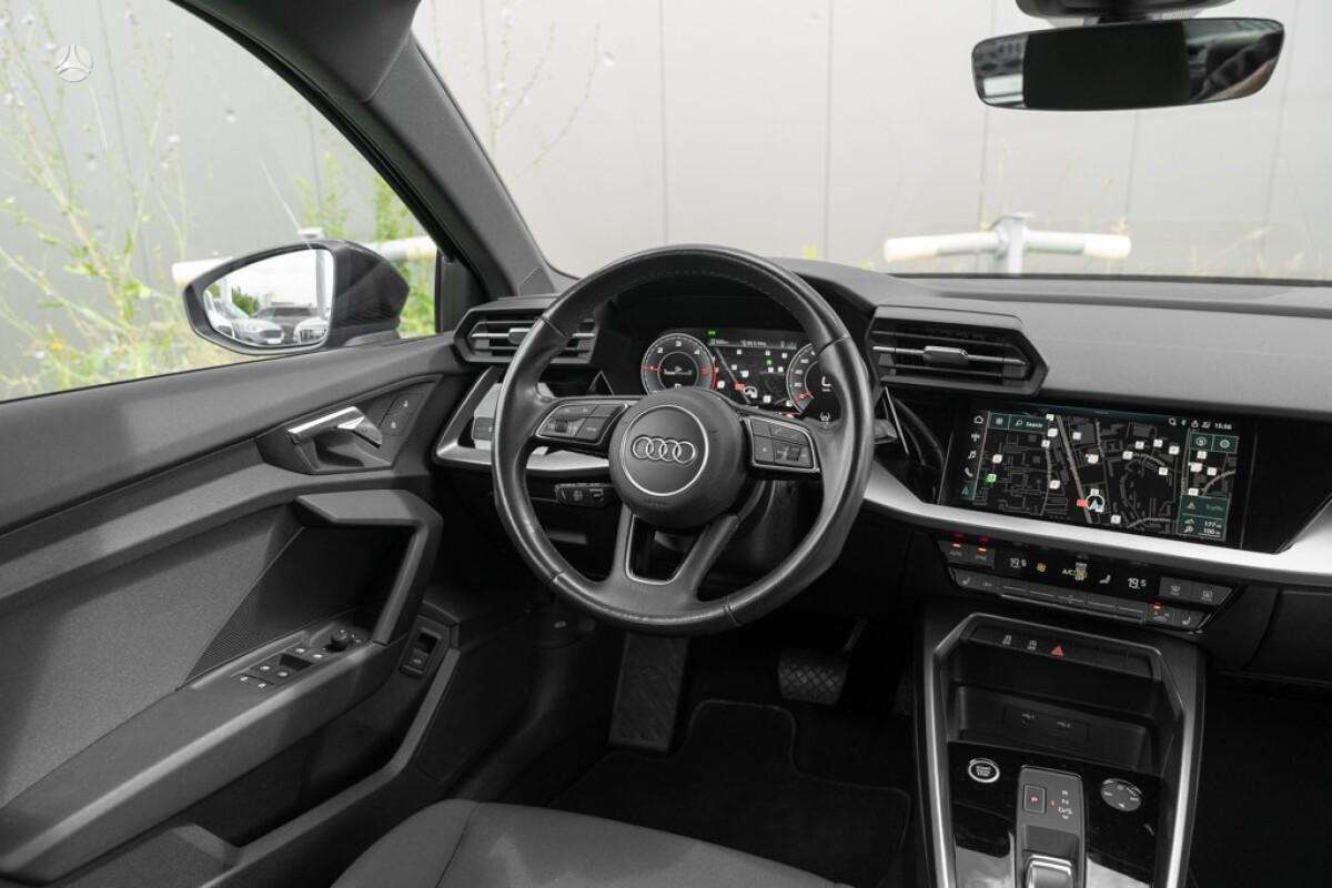 Audi A3, 2.0 l., sedanas