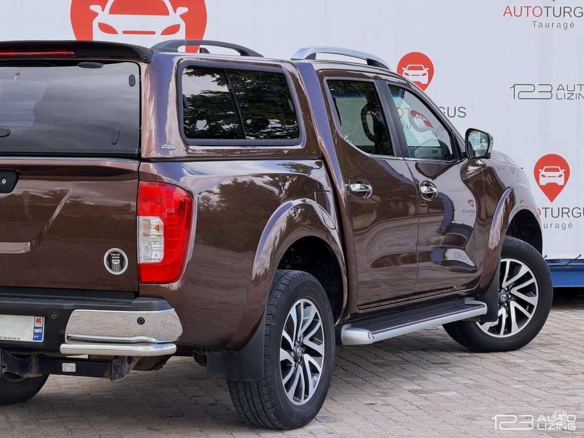 Nissan Navara, 2.3 l., Пикап